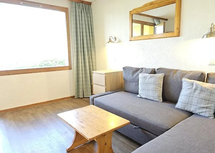 - Inout - 4 Beds Flat C-e18 فال تورُن