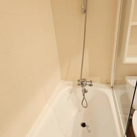 - Inout - 4 Beds Flat C-e18 Apartamento *