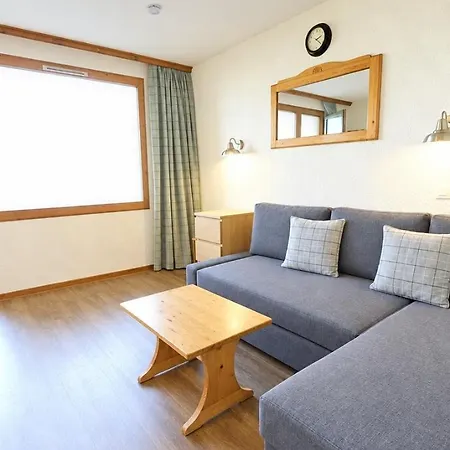 Apartment - Inout - 4 Beds Flat C-e18