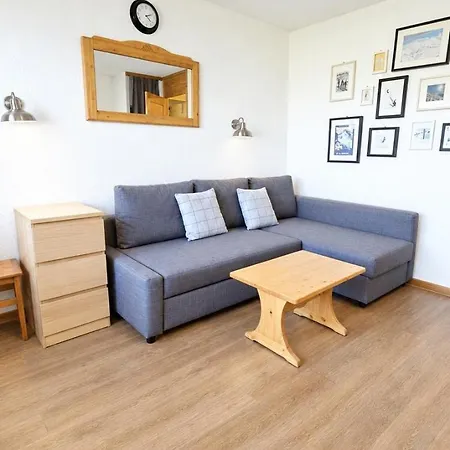 - Inout - 4 Beds Flat C-e18